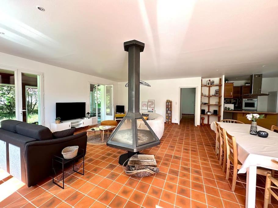 Maison Avec Piscine Caro  Exteriér fotografie